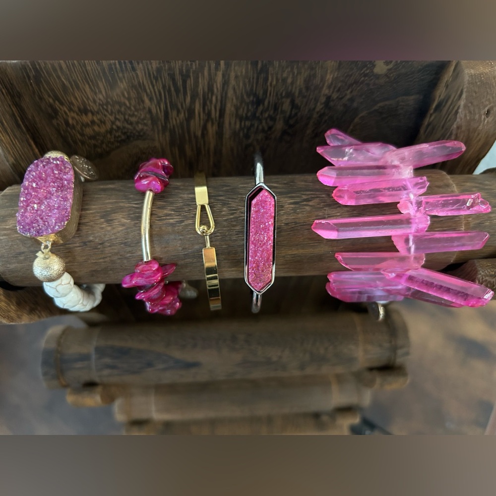 Kinsley Armelle Bracelets